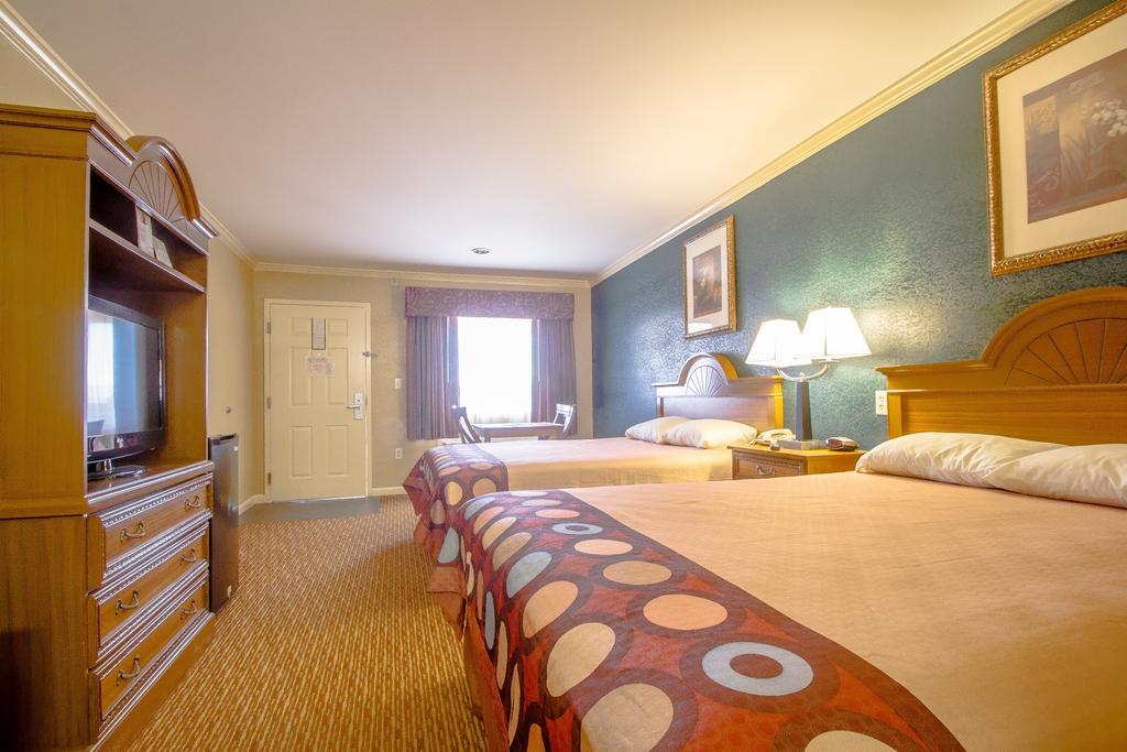 Super 8 By Wyndham Covington Ξενοδοχείο Εξωτερικό φωτογραφία
